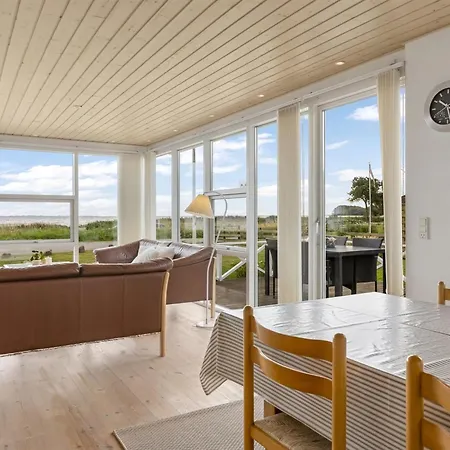 Teodosija - 20m From The Sea By Interhome