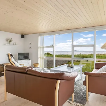 בית נופש Teodosija - 20m From The Sea By Interhome *